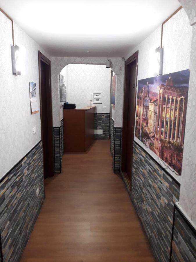 Renting Rooms Рим Экстерьер фото