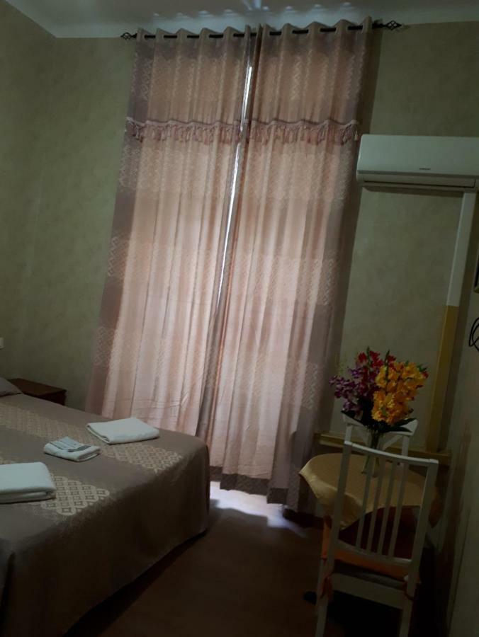 Renting Rooms Рим Экстерьер фото
