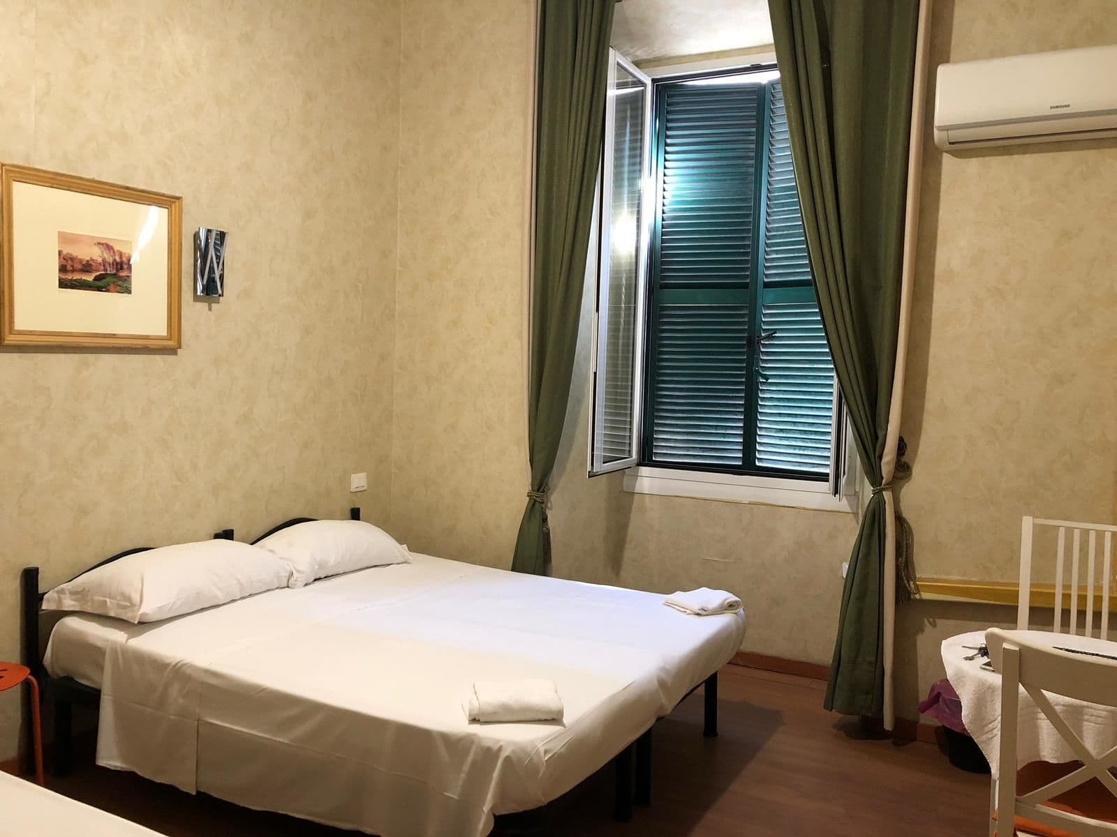 Renting Rooms Рим Экстерьер фото